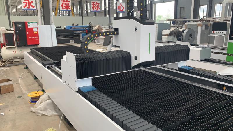 交換台激光切割機