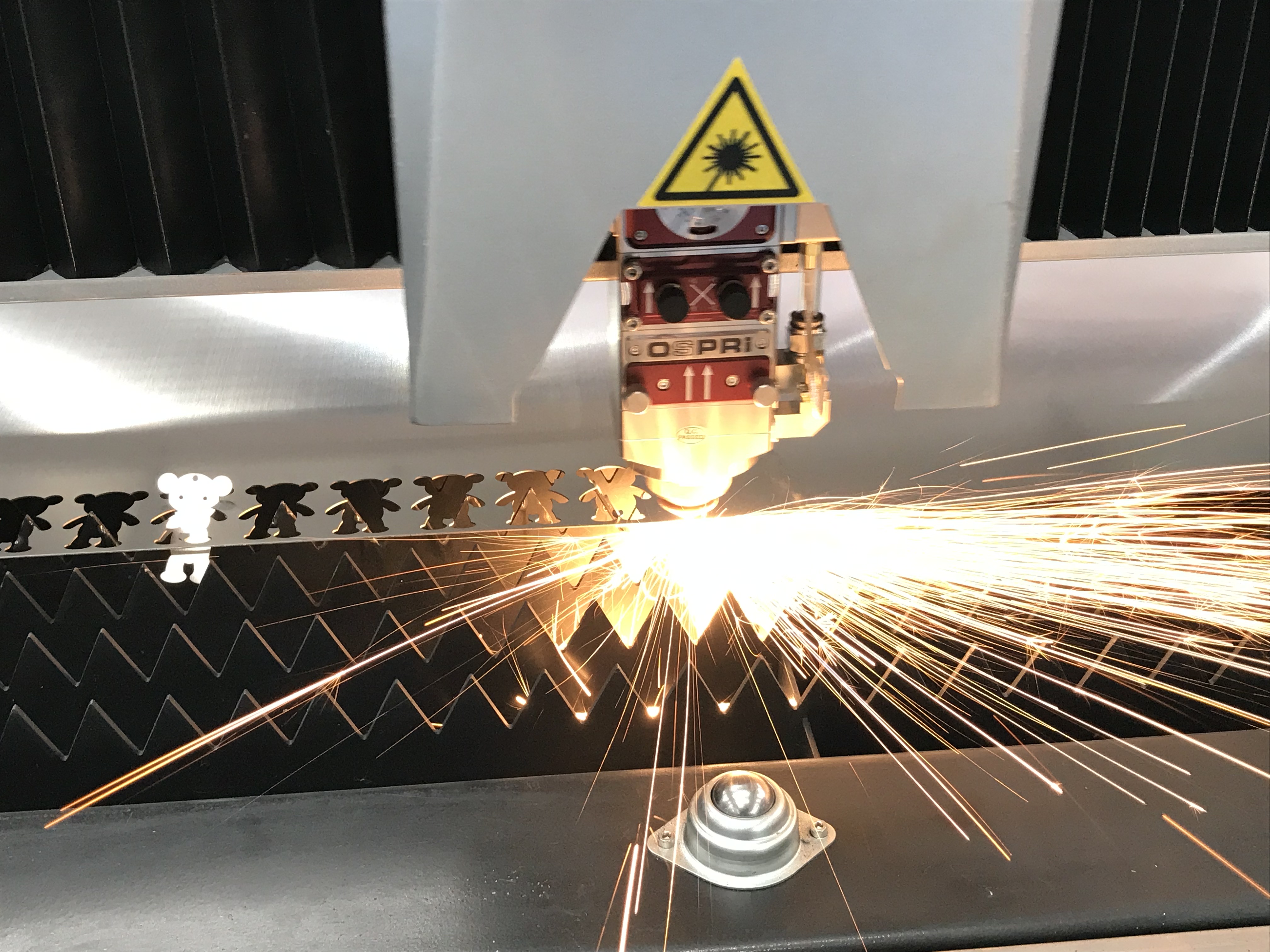 光纖激光切割機如何使用？注意這些對您有幫助！