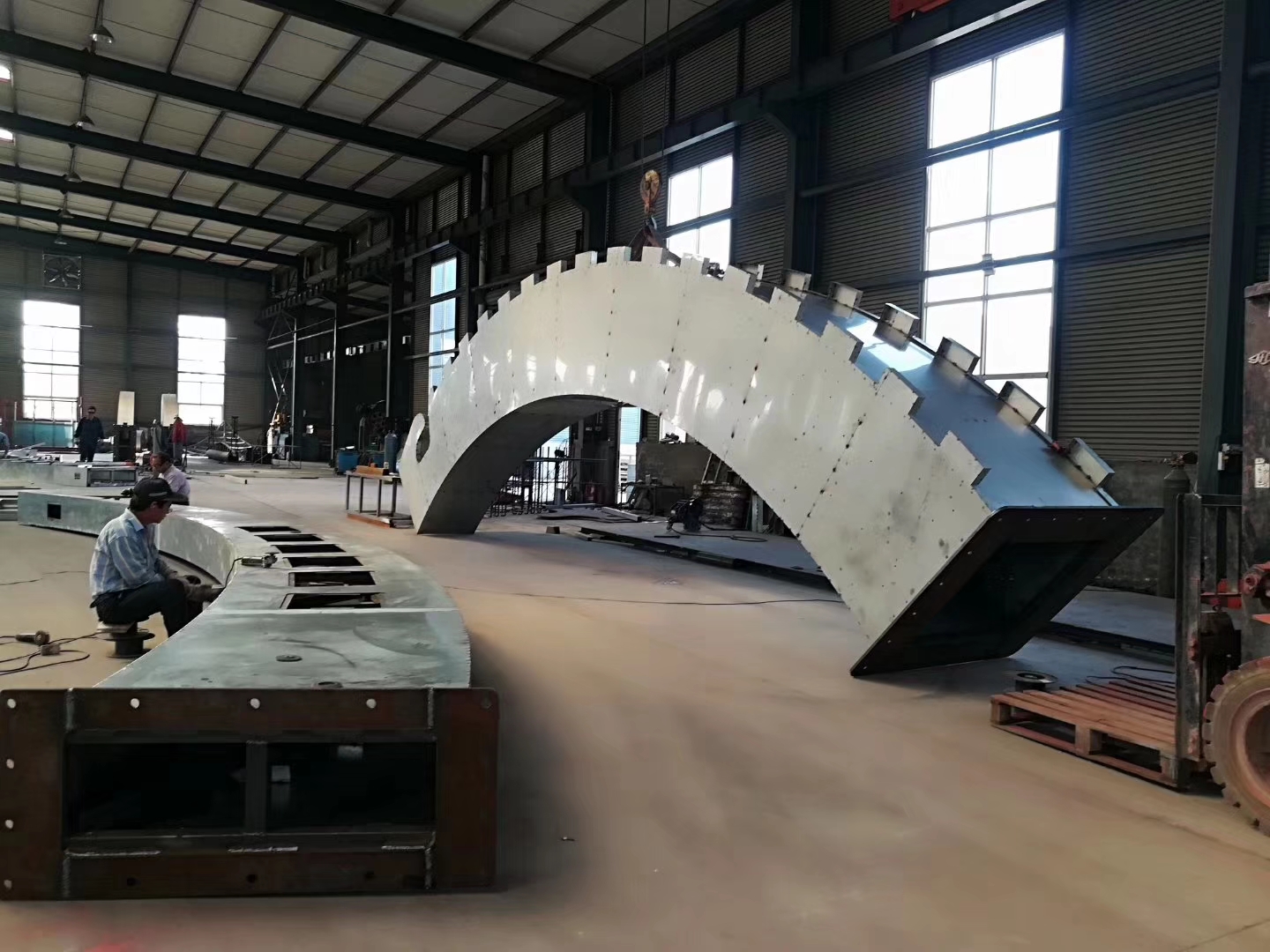 多維激光：廣告激光切割機多少錢一台