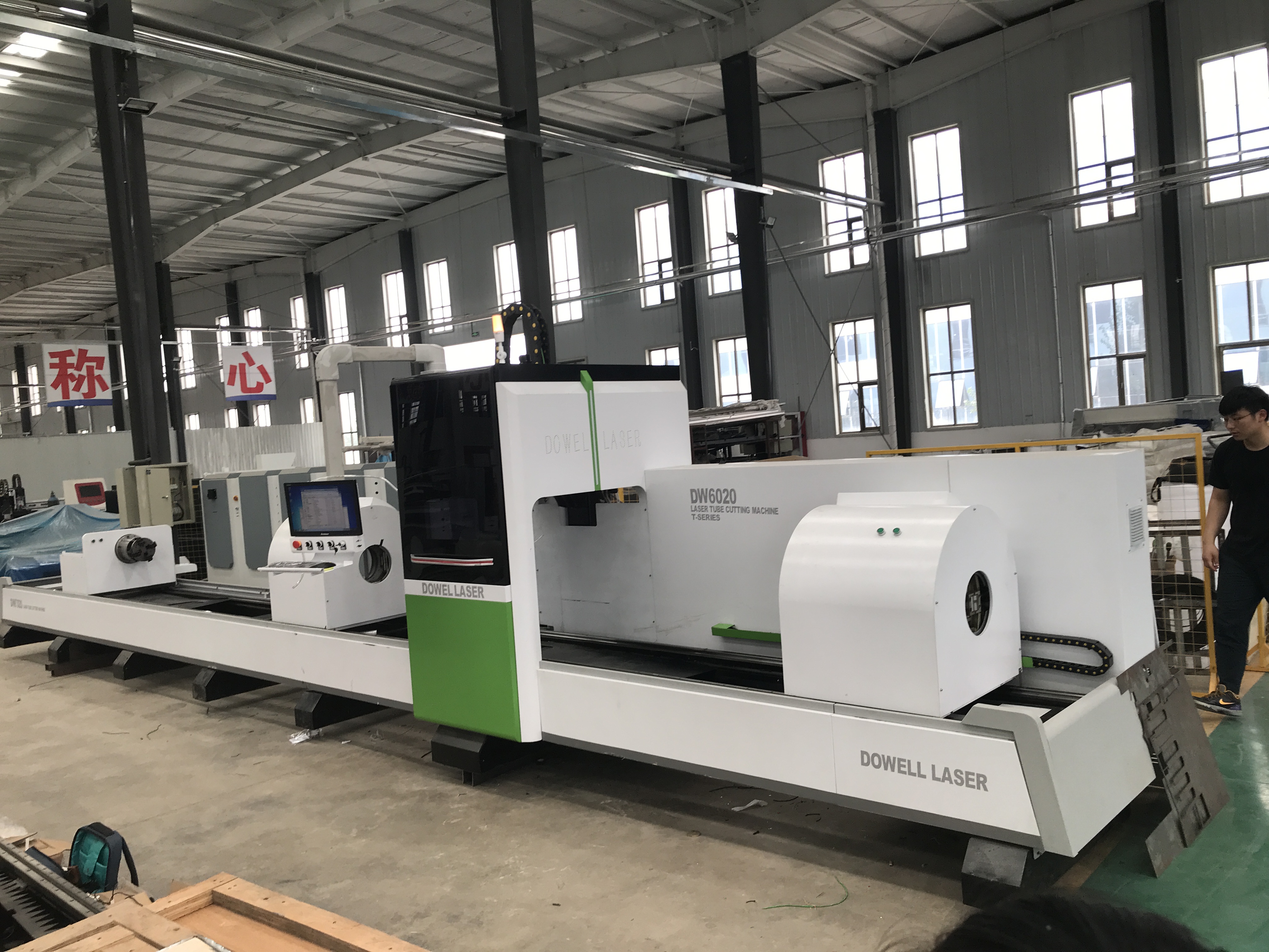 為何管材激光切割機能引領家具製造行業領域新的變革